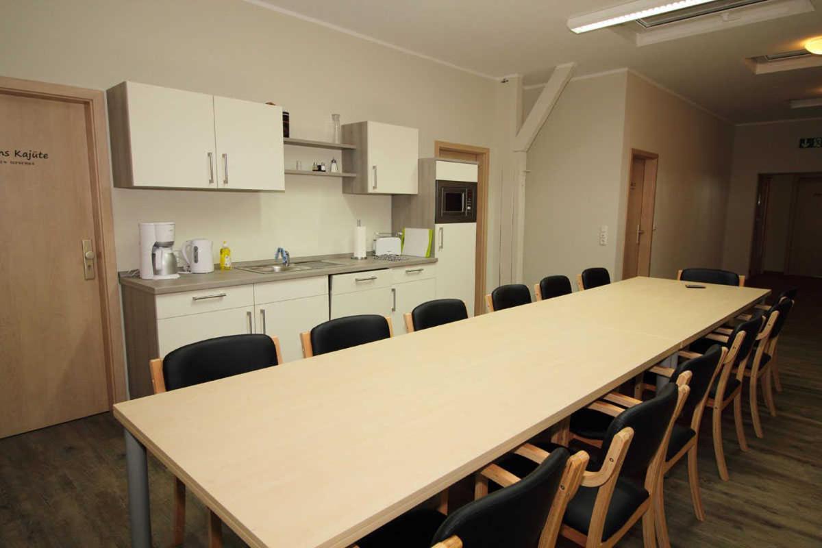 Kutterfisch Kajueten Direkt Im Stadthafen Lägenhet Sassnitz Exteriör bild